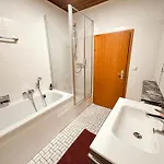 Sali Homes Casablanca Cozy With Parking And Laundry Perfect For Your Getaway